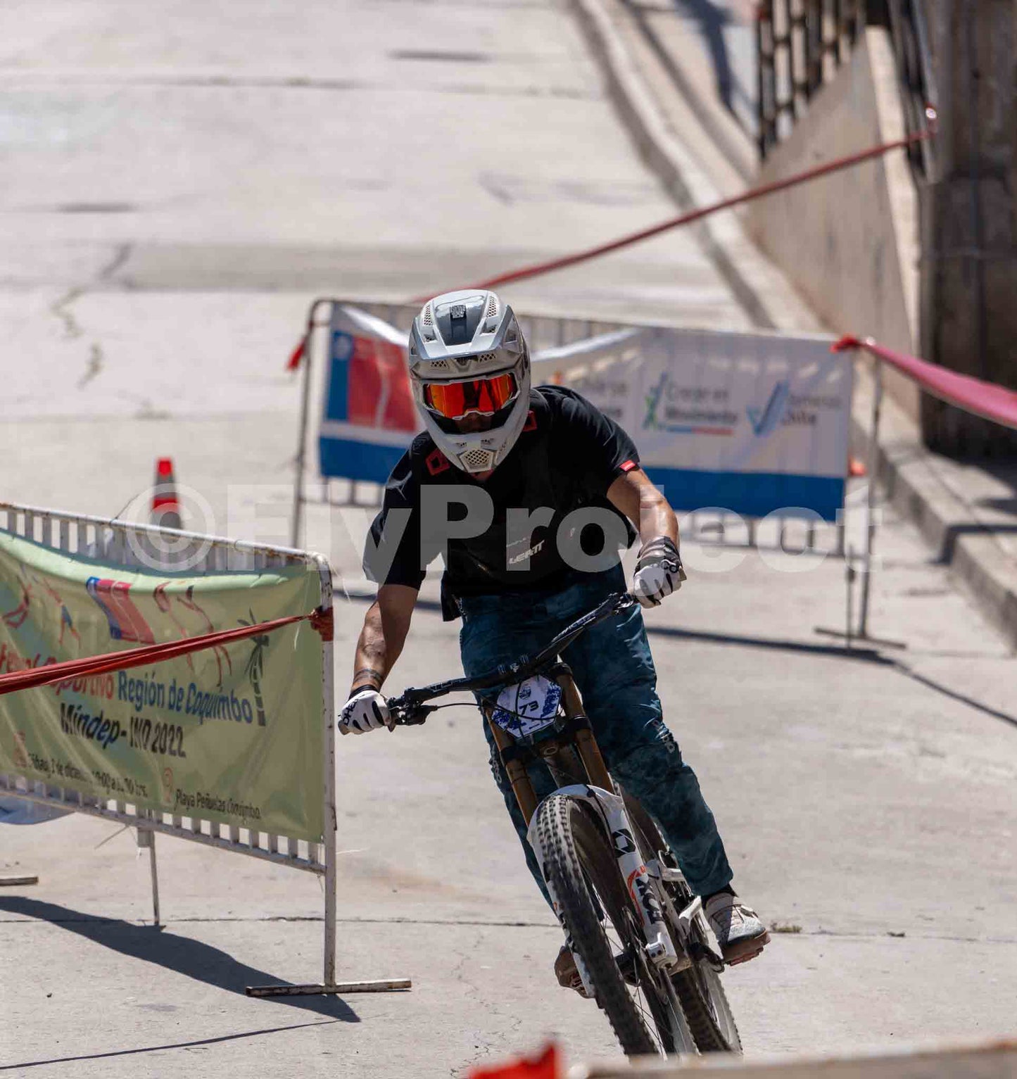 URBANO PARTE ALTA RIDER ELIAS BRUNA