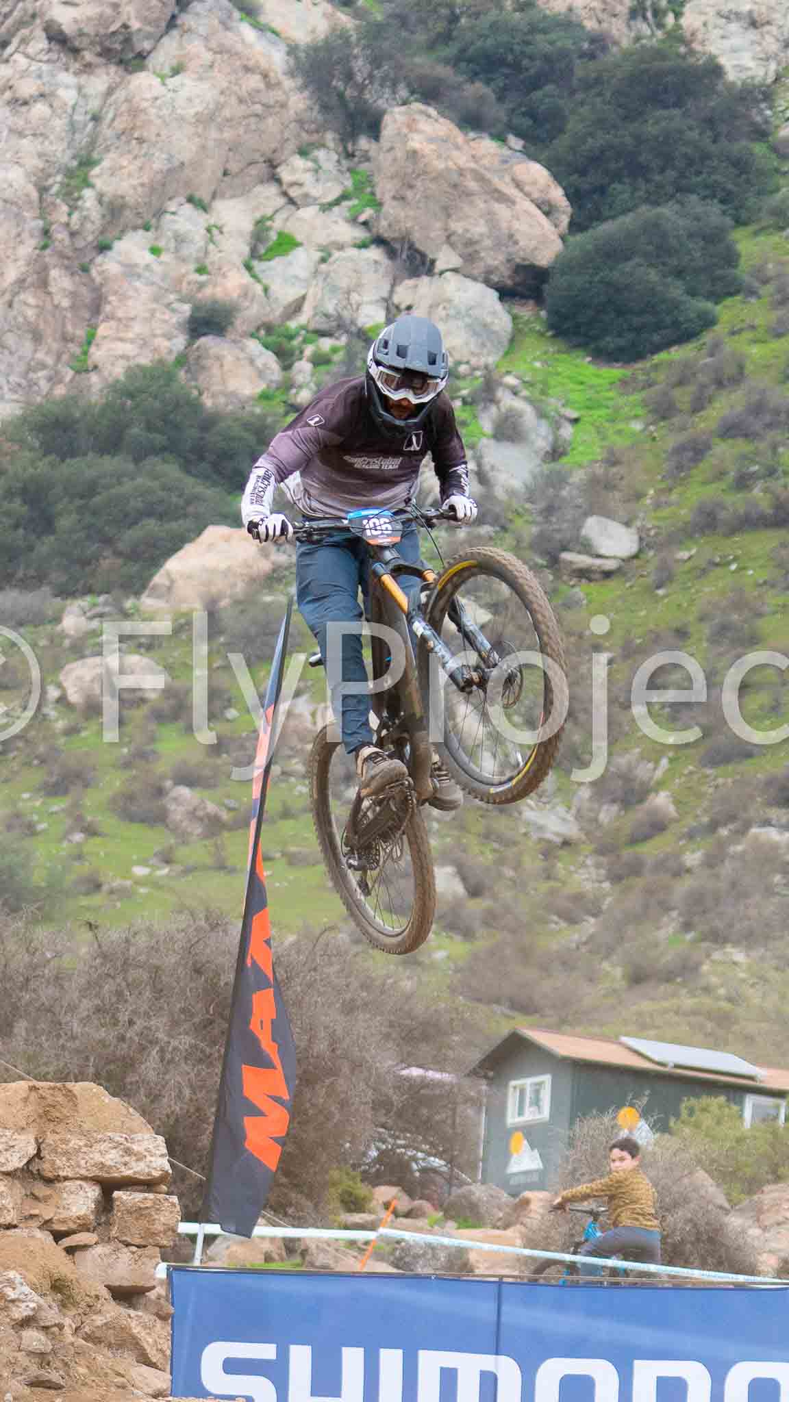 Deache Series Catemu Rider 106