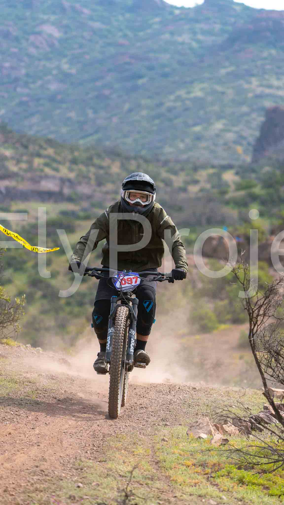 ENDURO CHILE Rider 97 Felipe Toro