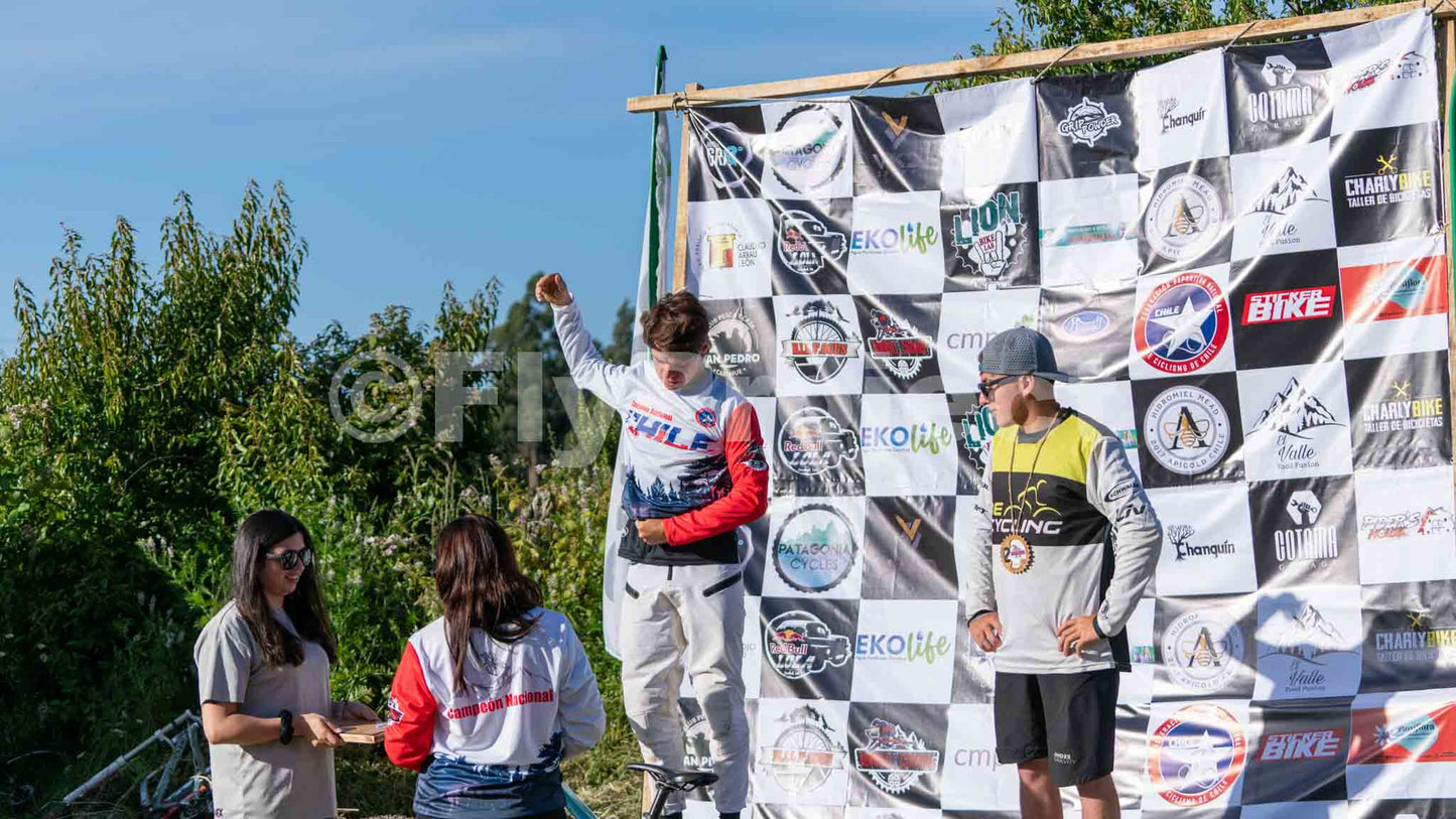 Campeonato Nacional DH CARAHUE RIDERS CATEGORIA JUNIOR PODIO