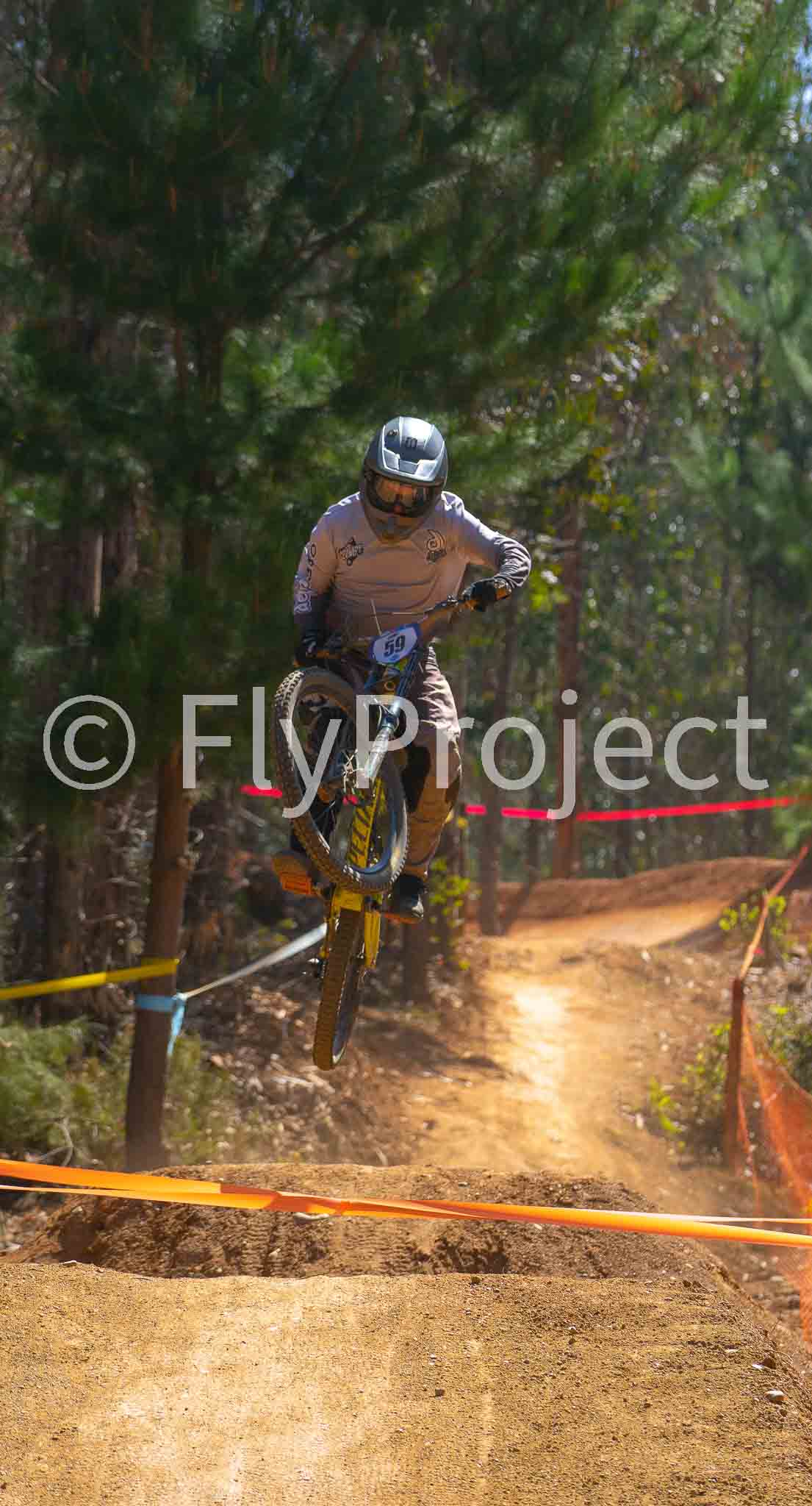 PUMONES FAST RACING RIDER 59 Daniel Bravo