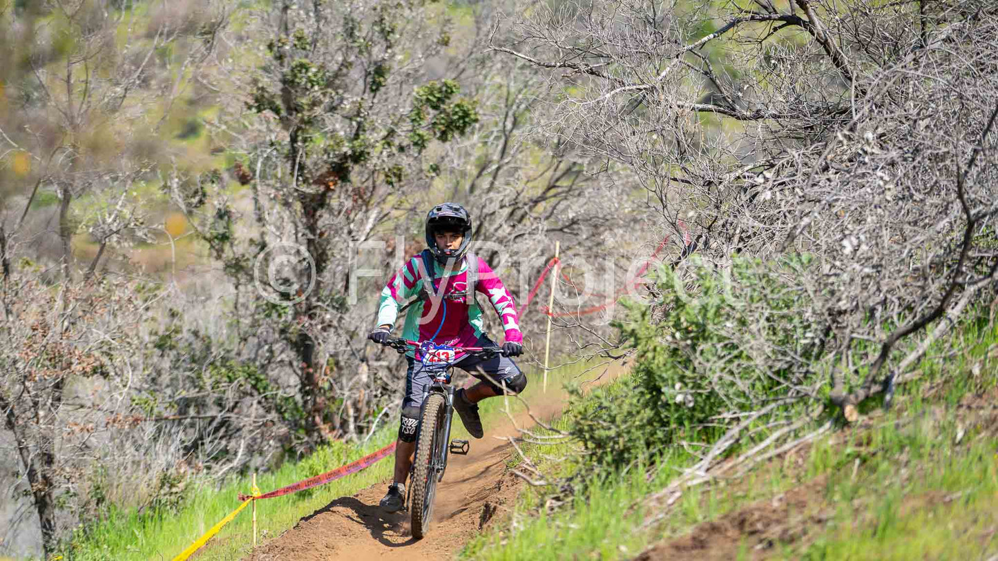 ENDURO CHILE Rider 213 Juan Pablo Astargo