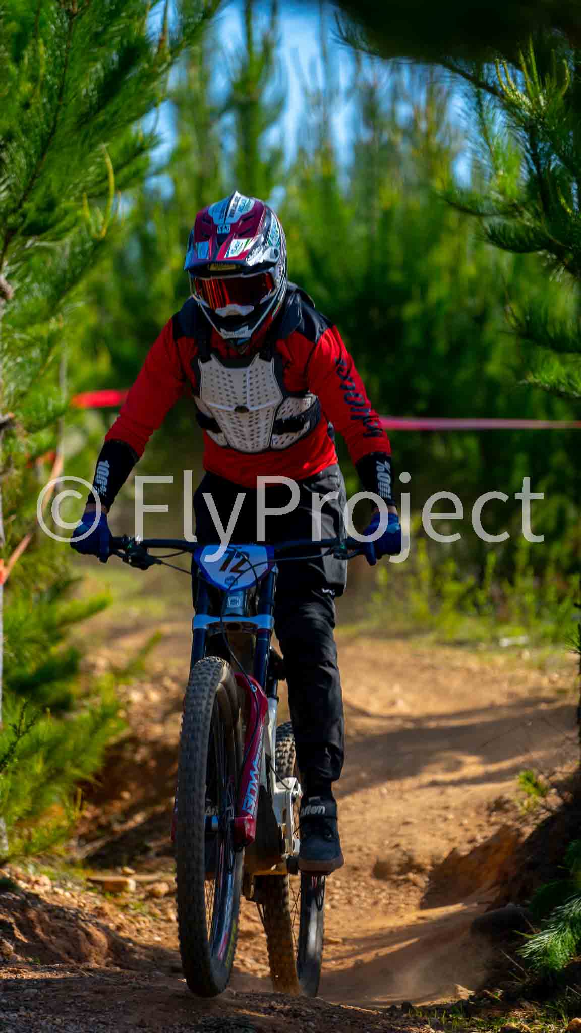 PUMONES FAST RACING RIDER 72 William Pincheira