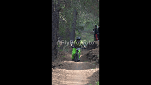 Race Clip Ducks on Wheels  Rider #129