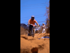 SAUSALITO GRAVITY EXPERIENCE RIDER 75 Tomas Maturana