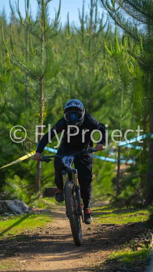 PUMONES FAST RACING RIDER 89 David Herrera