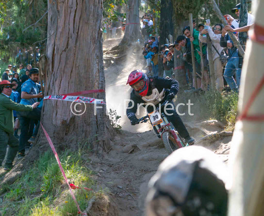 TALCA TOUR NACIONAL DH RIDER 99 Bejanmin Basoalto