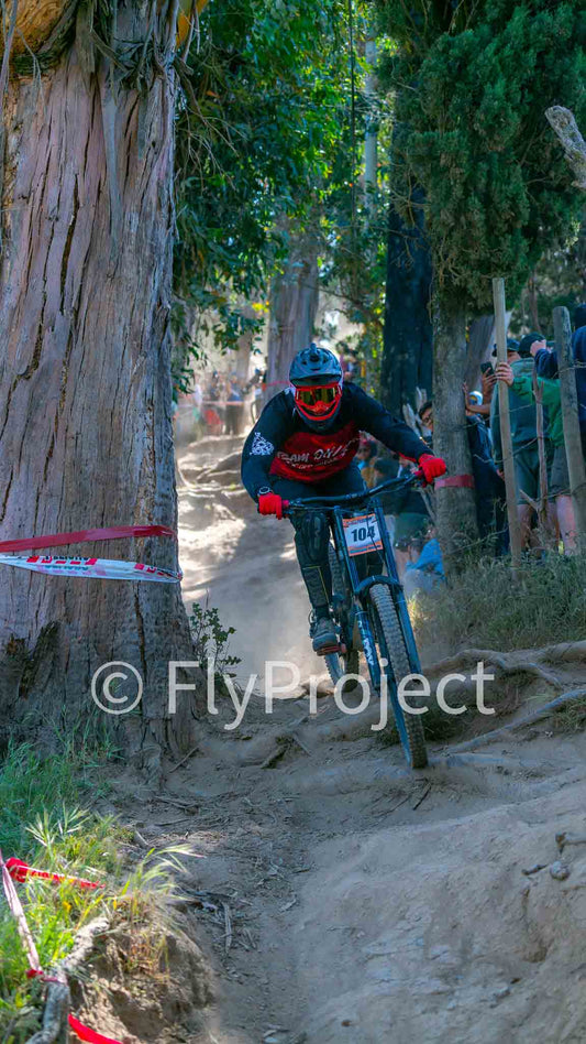TALCA TOUR NACIONAL DH RIDER 104 Andres Berrios Lira