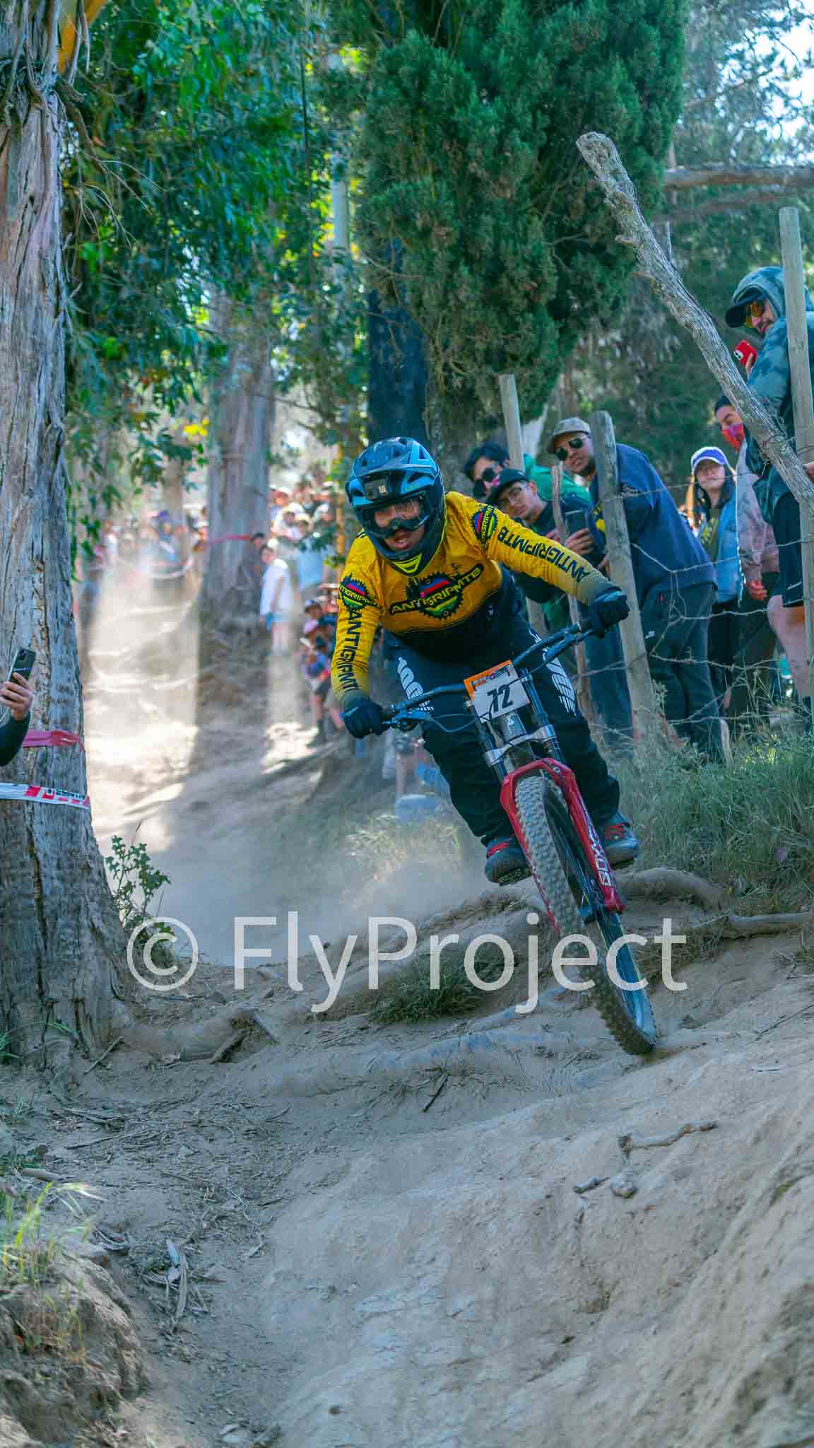 TALCA TOUR NACIONAL DH RIDER 72 Jose Torres Moya