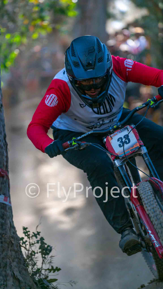 TALCA TOUR NACIONAL DH RIDER 33 Esteban Castro