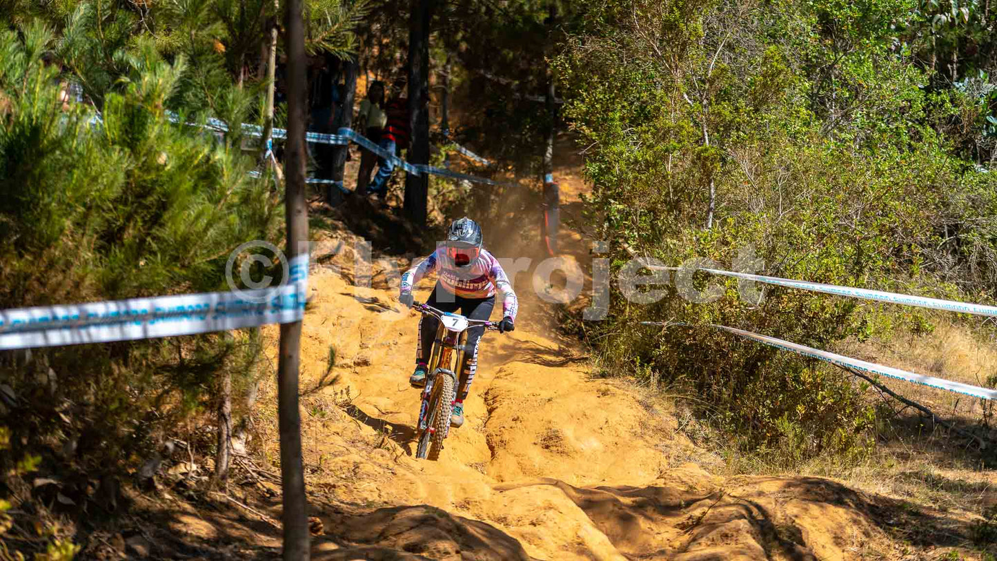 Deache Series LICANTEN Fecha FOTO Final Rider 7 Francia Stephany Caro