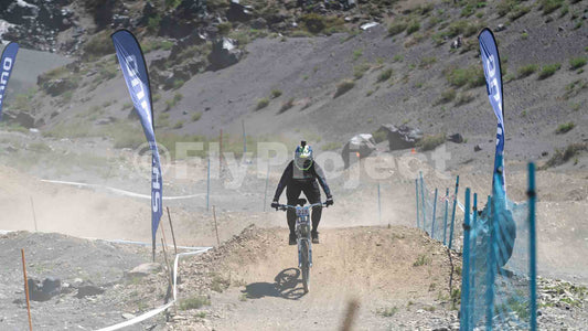 OPEN SHIMANO FOTOGRAFIA Rider 215 Felipe Lopez Nevados de Chillan