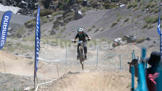 OPEN SHIMANO FOTOGRAFIA Rider 240 Camila Vivar Nevados de Chillan