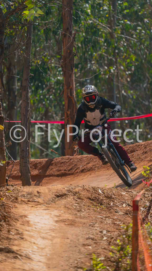 PUMONES FAST RACING RIDER 62 Luis Zapata