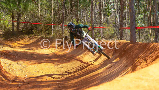 PUMONES FAST RACING RIDER 51 Gabriel Galaz