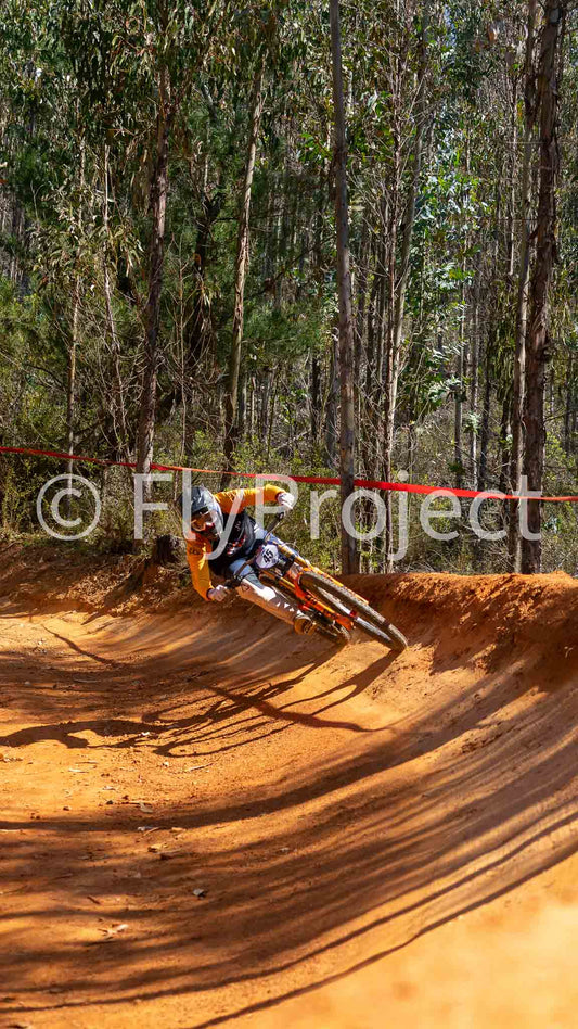 PUMONES FAST RACING RIDER 45 Yelco Concha