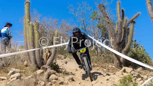 DEACHE SERIES PUNIROCK Fotografia 181 Víctor González Benitez