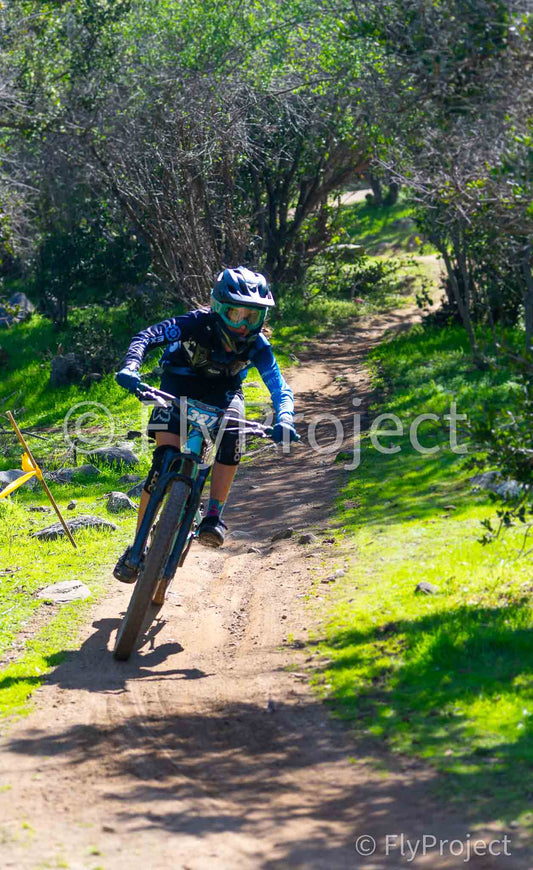 MontenBaik Enduro Doñihue Rider 327 Carolina Arrau Hayler