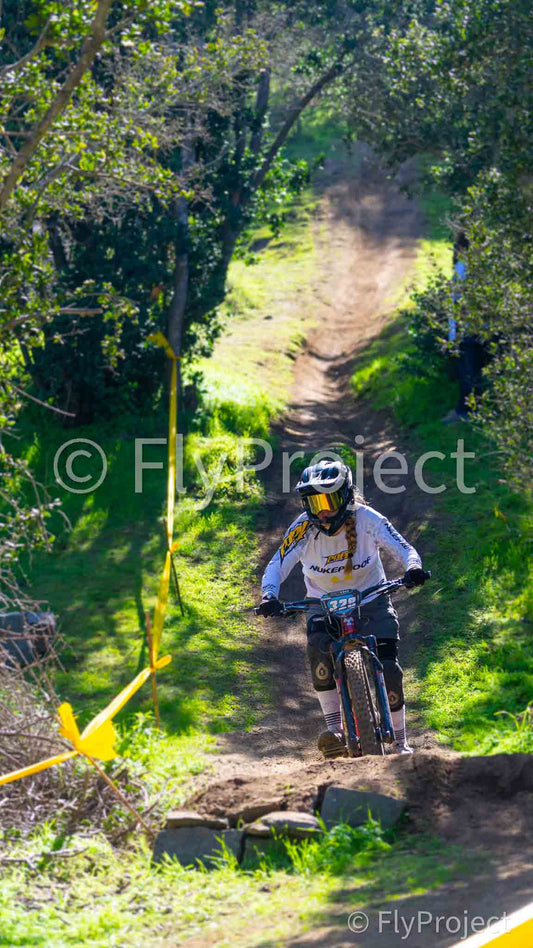 MontenBaik Enduro Doñihue Rider 328 Catalina Richards