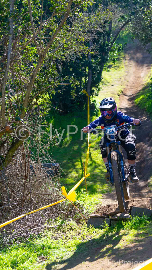 MontenBaik Enduro Doñihue Rider 324 Flavia Manaut Da Motta