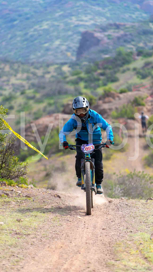 ENDURO CHILE Rider  83 Domingo Diaz