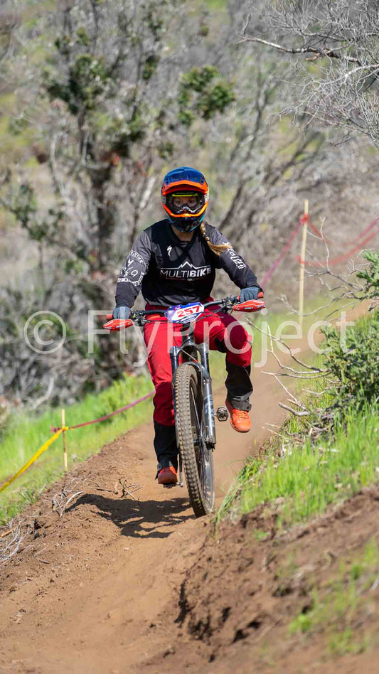 ENDURO CHILE Rider 257 Laura Sosa