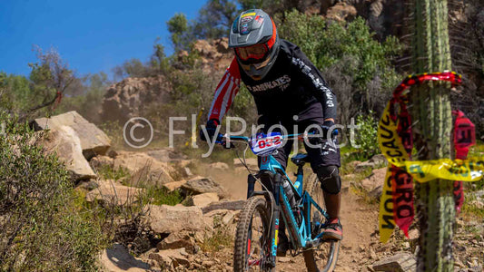 ENDURO CHILE Rider 32 Juan Neira