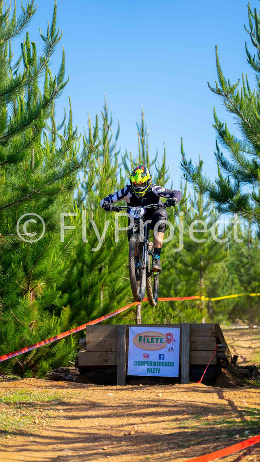 PUMONES FAST RACING RIDER 117 Cristobal Varela