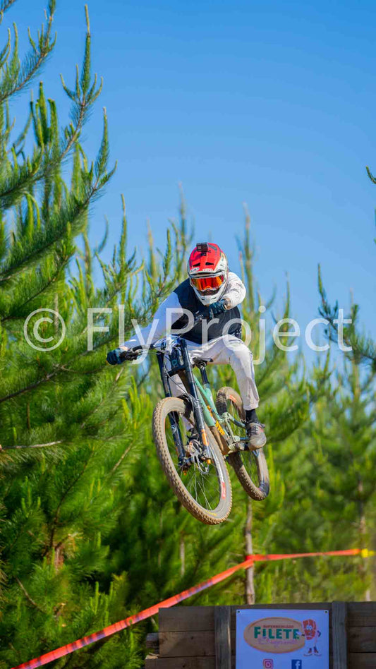 PUMONES FAST RACING RIDER 44 Cristobal Castillo