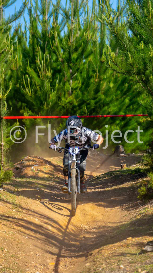 PUMONES FAST RACING RIDER 37 Felipe Valenzuela