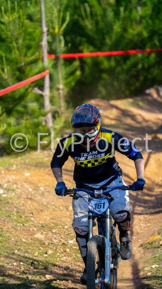 PUMONES FAST RACING RIDER 161 Bruno Larrain
